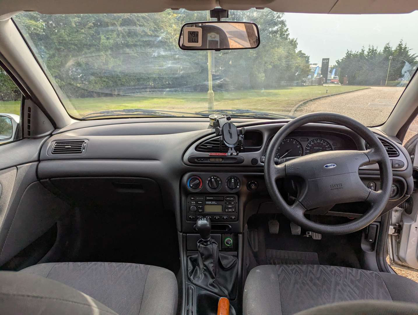 <p>1999 FORD MONDEO 1.8 ZETEC</p>