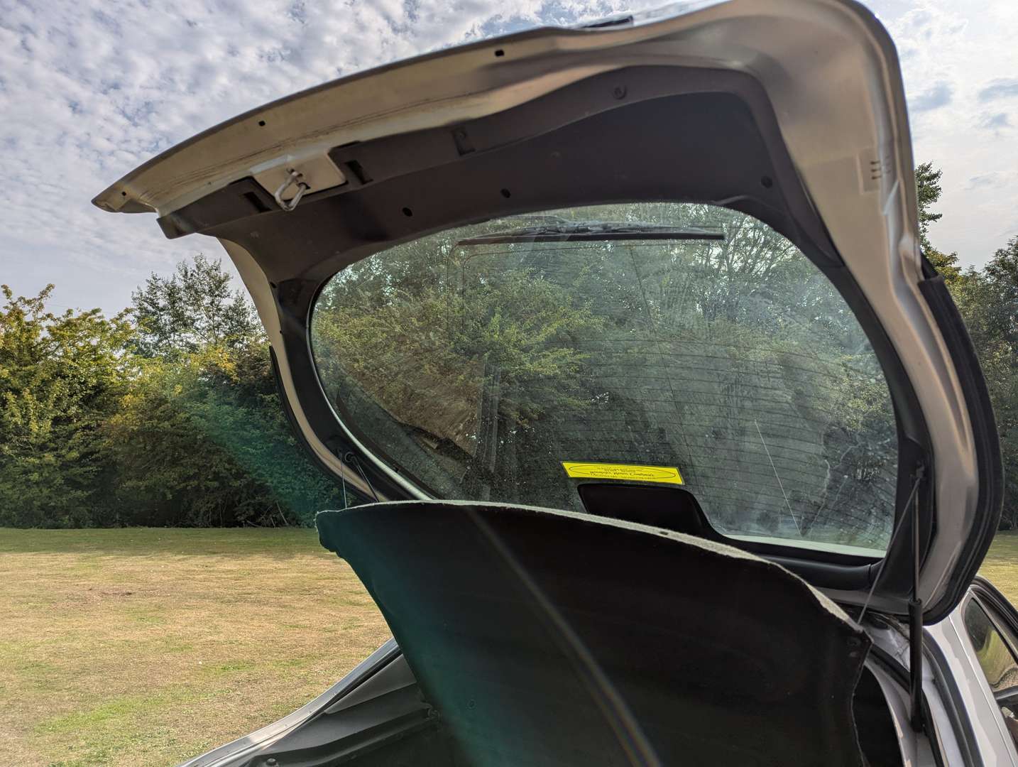 <p>1999 FORD MONDEO 1.8 ZETEC</p>