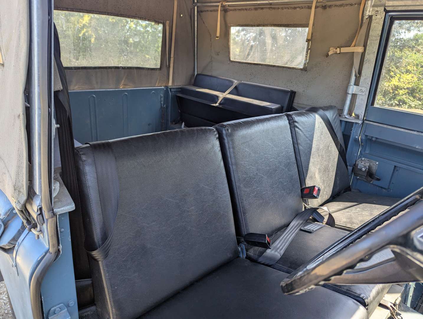 <p>1970 LAND ROVER 88" SIIA</p>