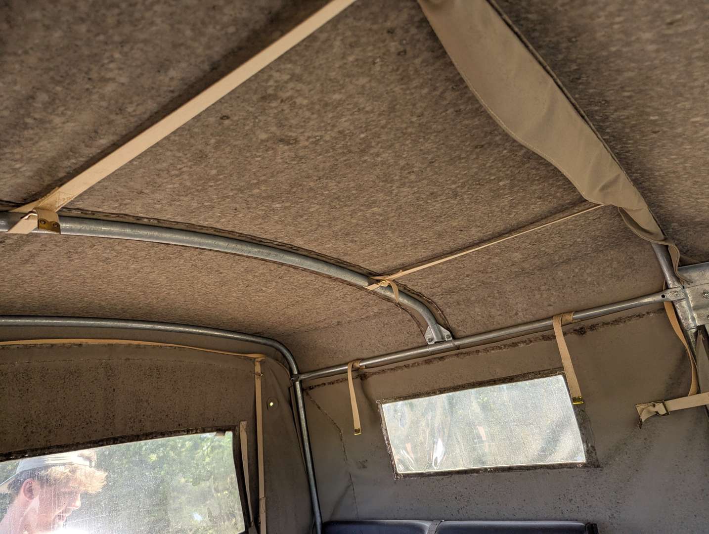 <p>1970 LAND ROVER 88" SIIA</p>