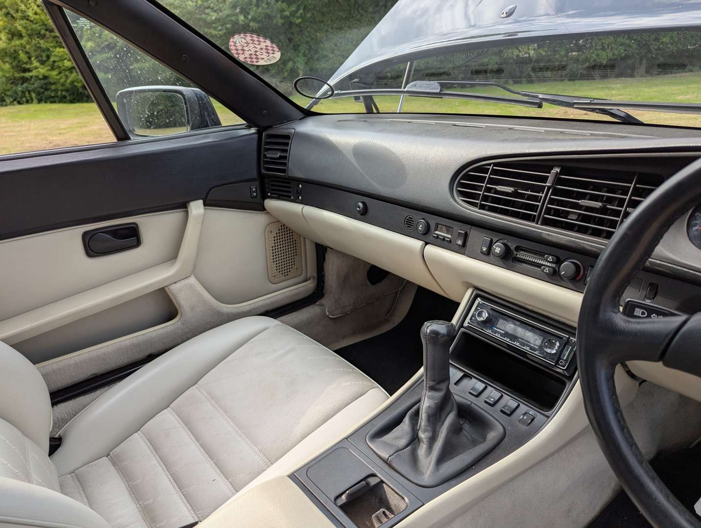 <p>1989 PORSCHE 944 S2 CABRIOLET</p>