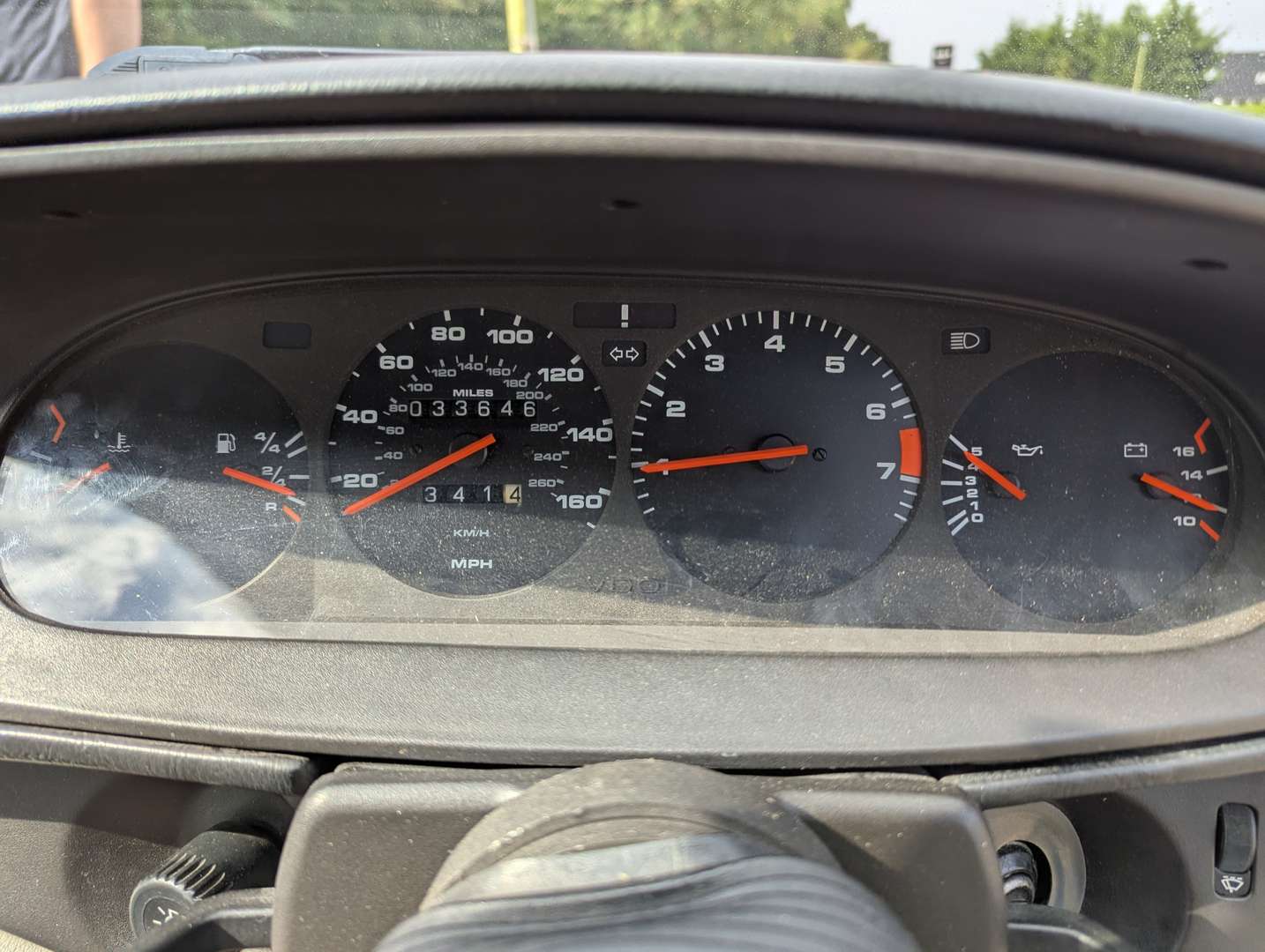 <p>1989 PORSCHE 944 S2 CABRIOLET</p>