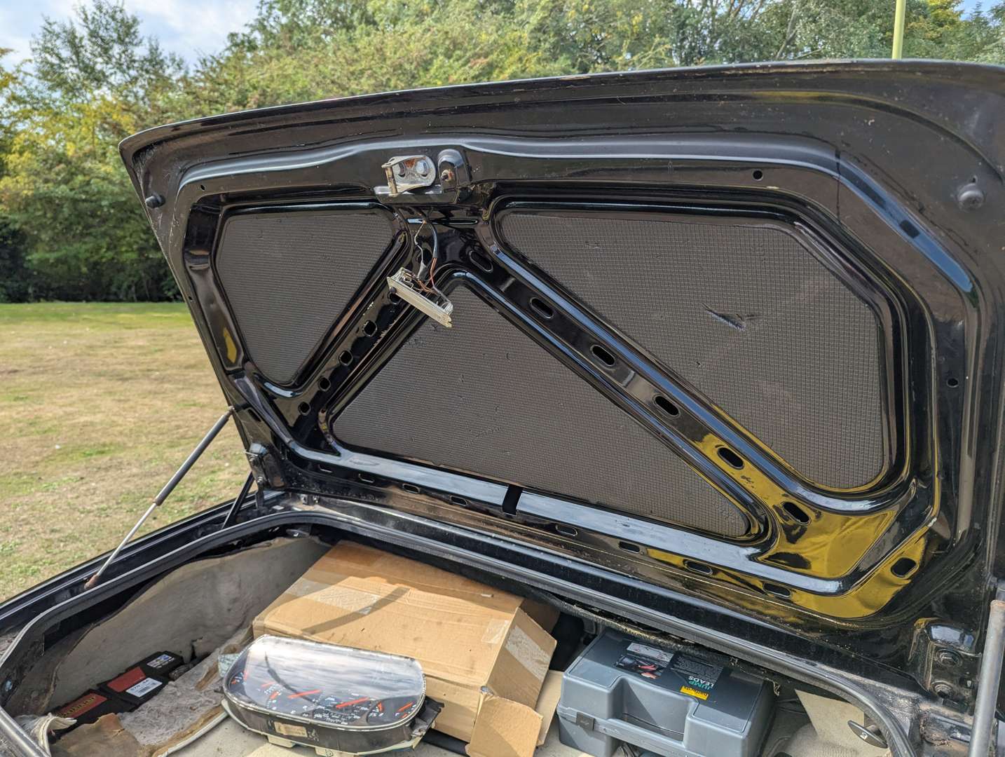 <p>1989 PORSCHE 944 S2 CABRIOLET</p>