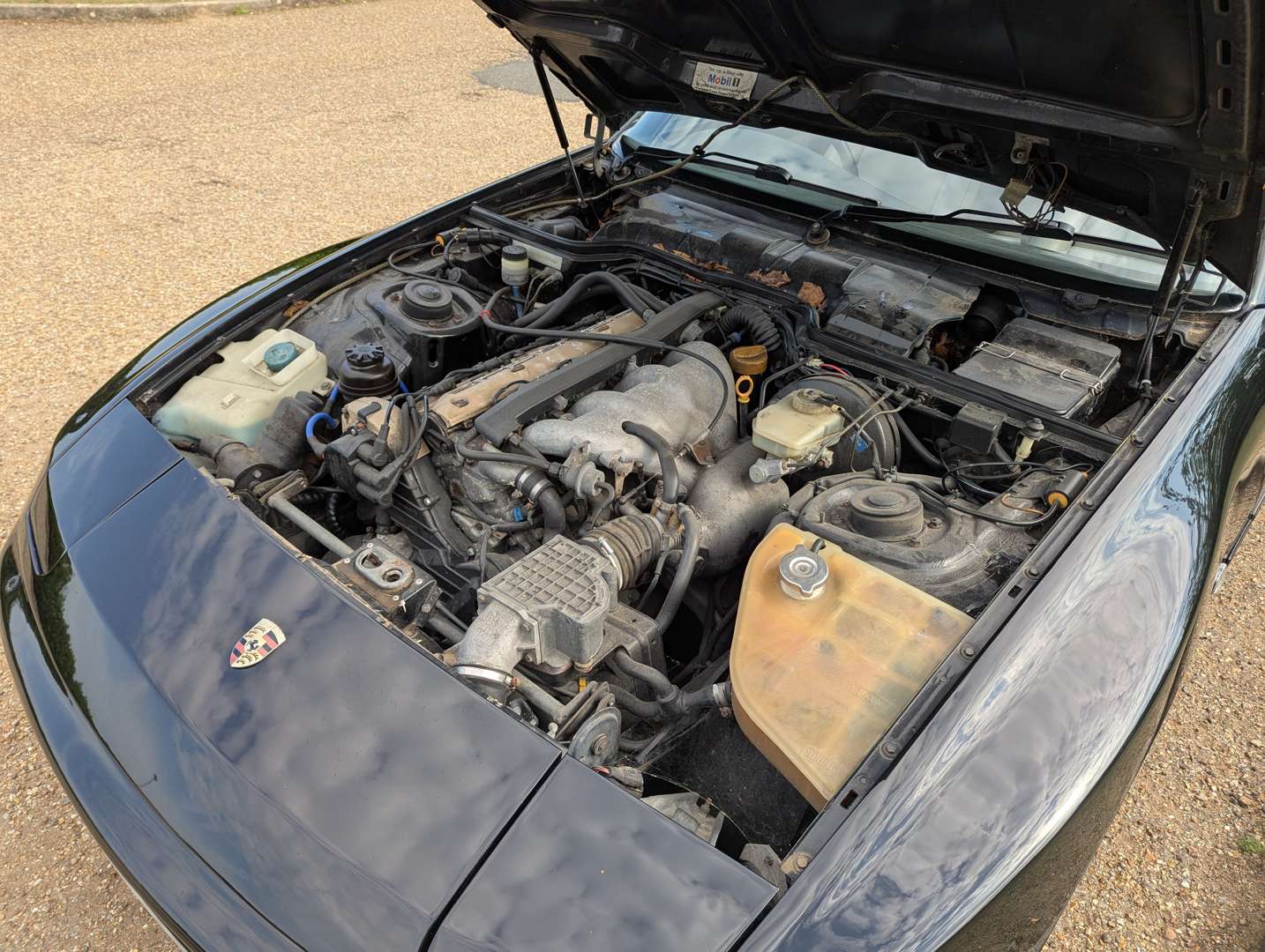 <p>1989 PORSCHE 944 S2 CABRIOLET</p>