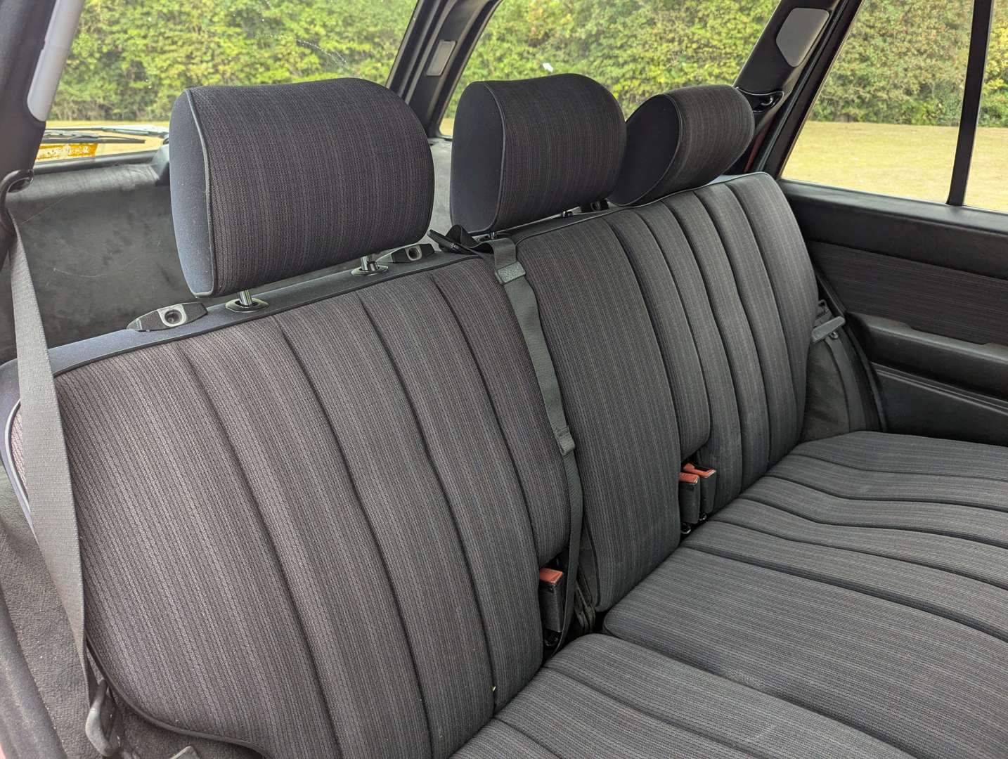 <p>1987 MERCEDES 250TD DIESEL ESTATE</p>