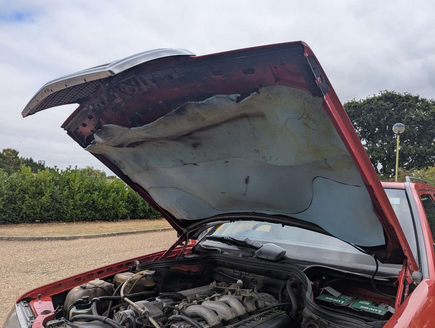 <p>1987 MERCEDES 250TD DIESEL ESTATE</p>