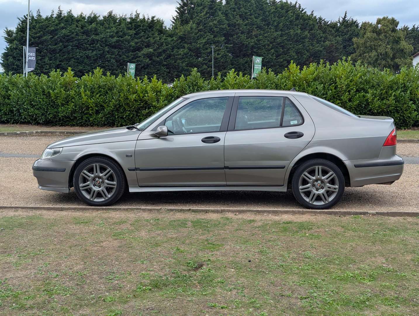 <p>2005 SAAB 9-5 VECTOR AUTO</p>