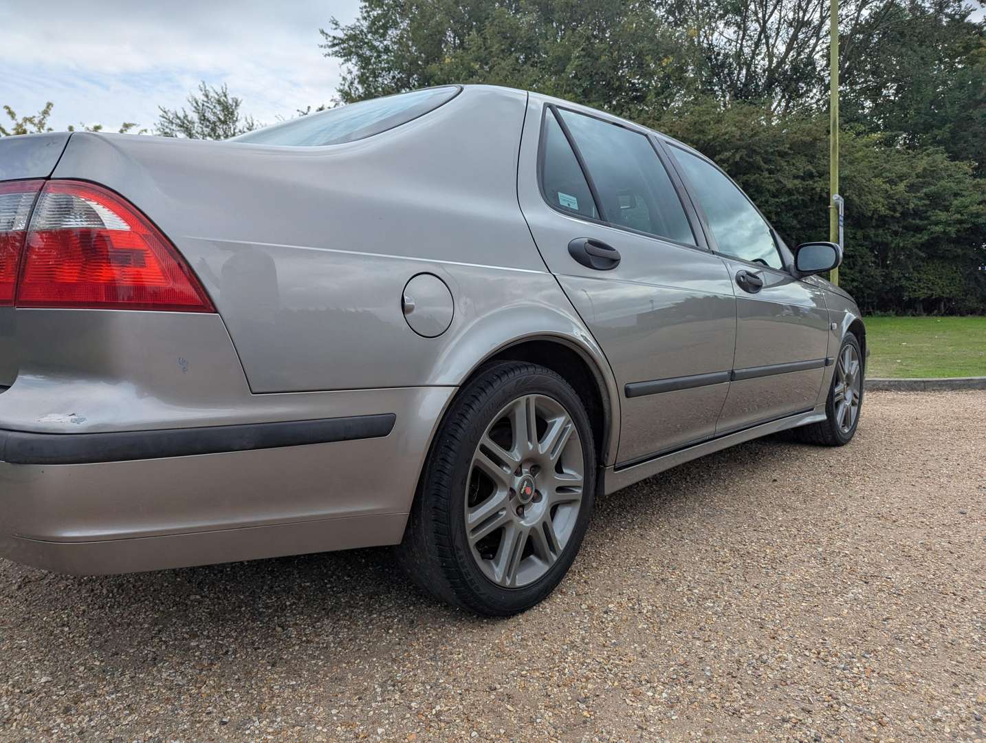 <p>2005 SAAB 9-5 VECTOR AUTO</p>