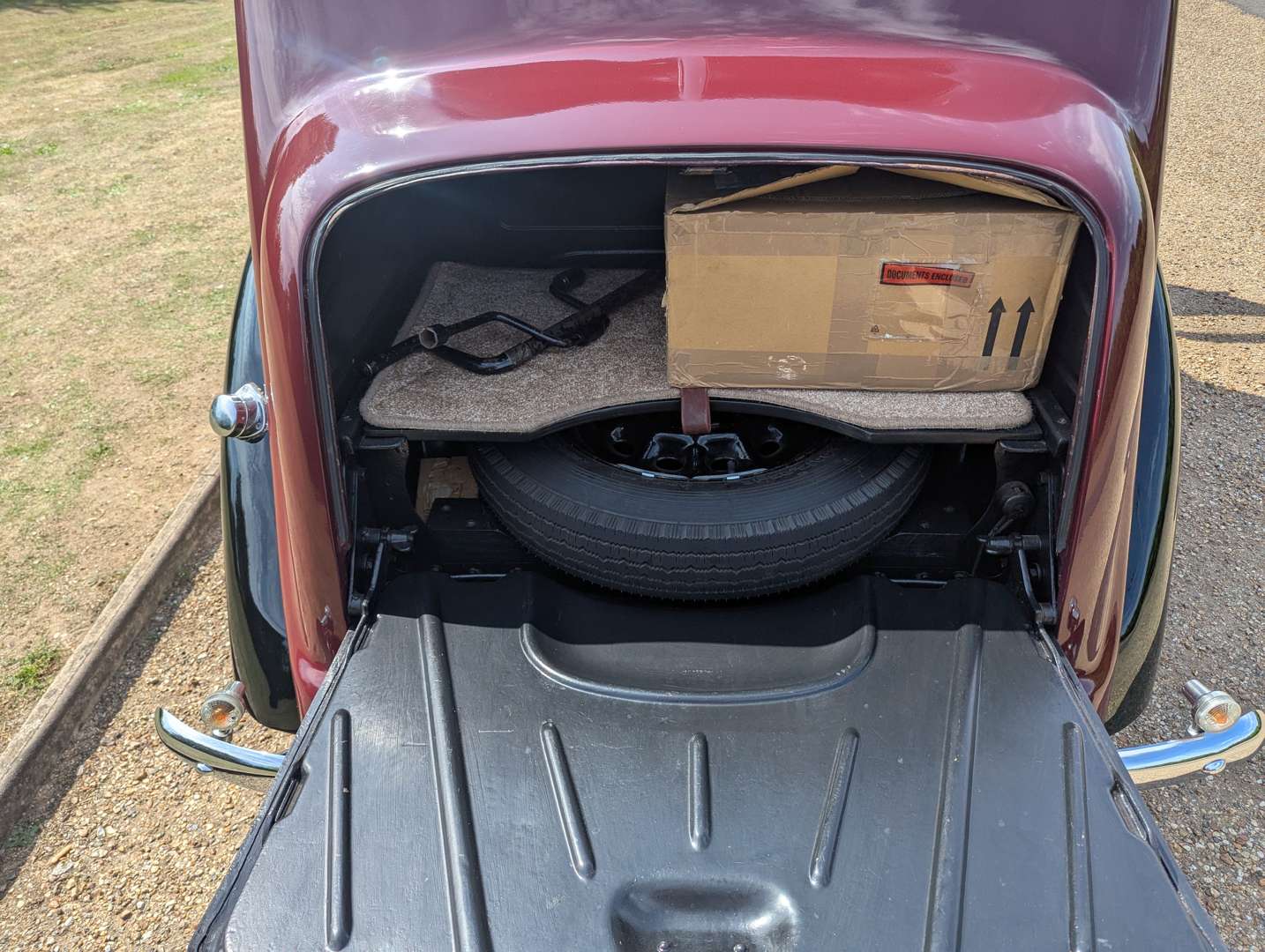 <p>1937 AUSTIN 10 CAMBRIDGE</p>