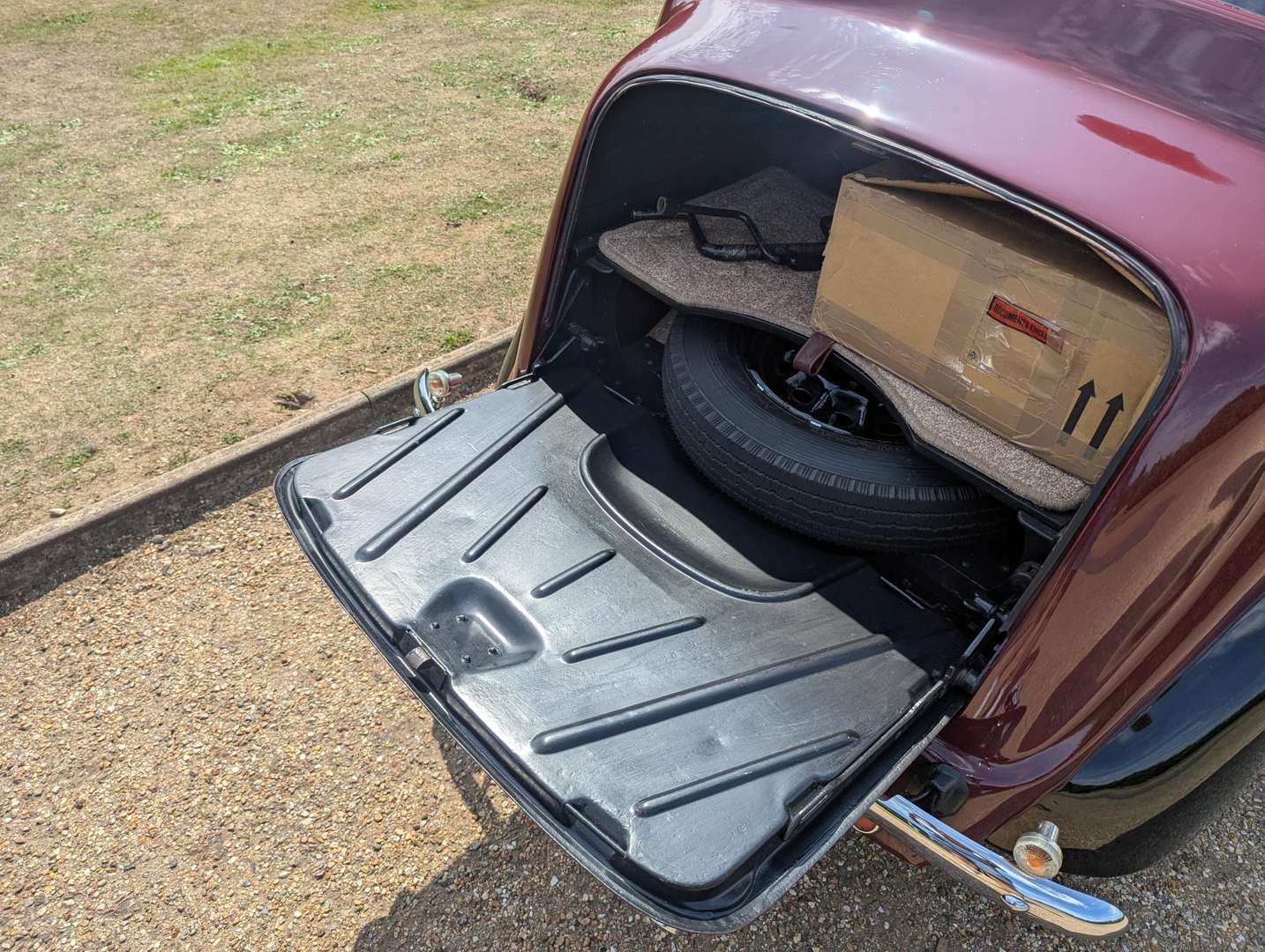 <p>1937 AUSTIN 10 CAMBRIDGE</p>