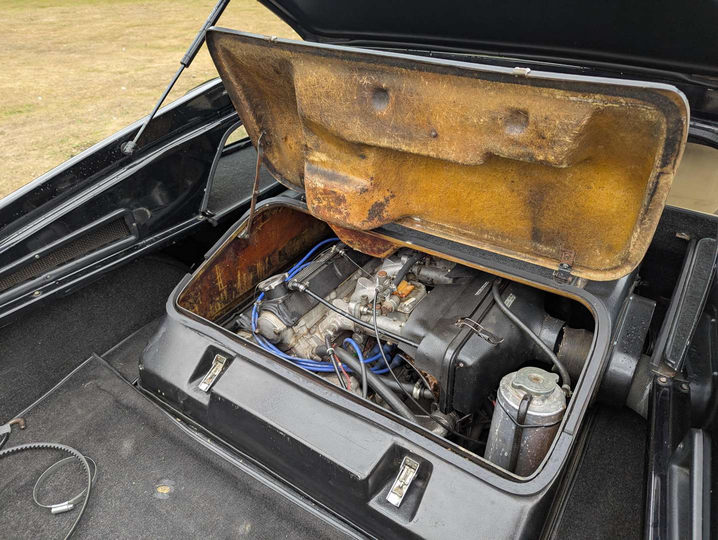 <p>1981 LOTUS ESPRIT</p>