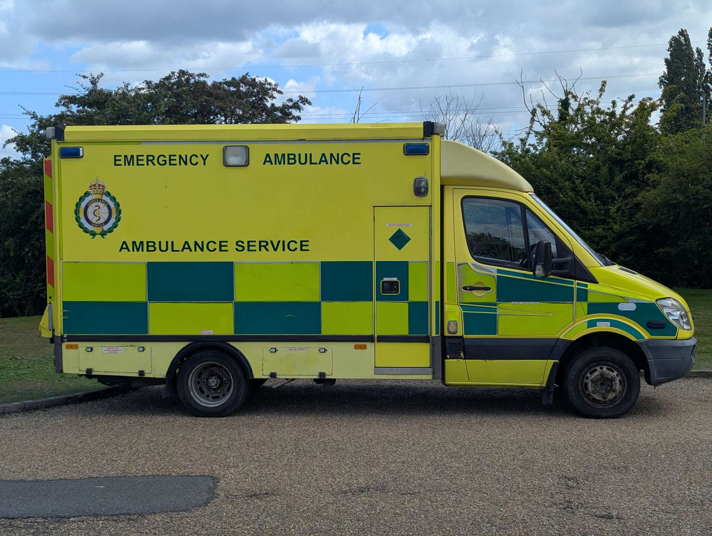<p>2007 MERCEDES SPRINTER AMBULANCE</p>