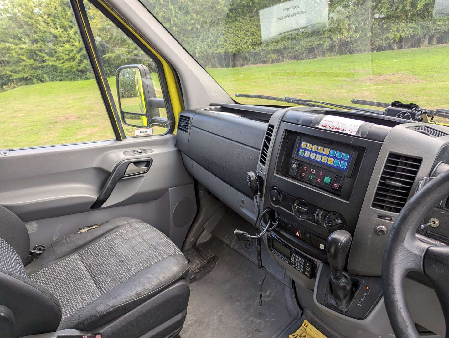 <p>2007 MERCEDES SPRINTER AMBULANCE</p>