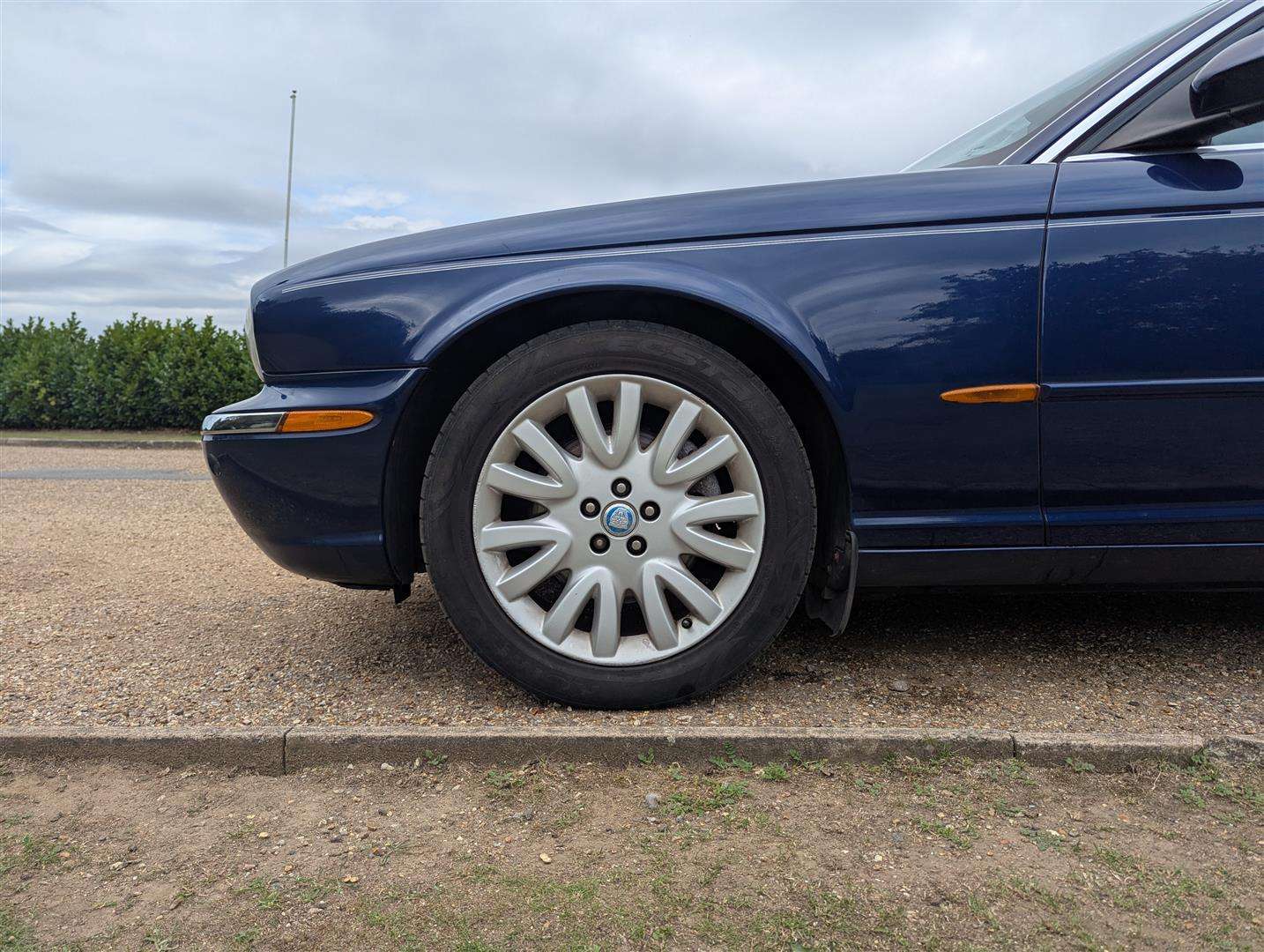 <p>2003 JAGUAR XJ8 V8 SE AUTO</p>