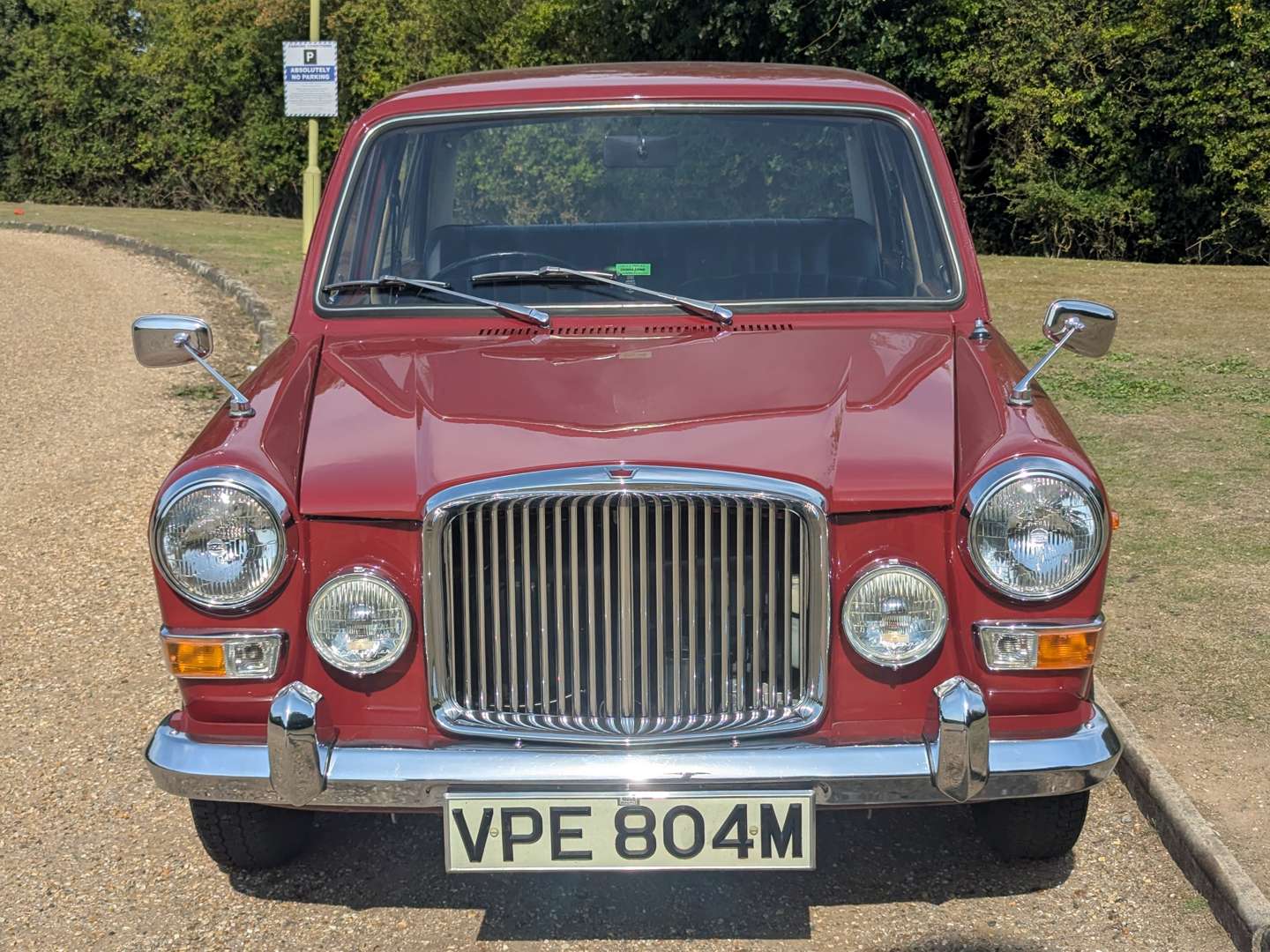 <p>1974 VANDEN PLAS 1300 PRINCESS 5,809 MILES FROM NEW</p>
