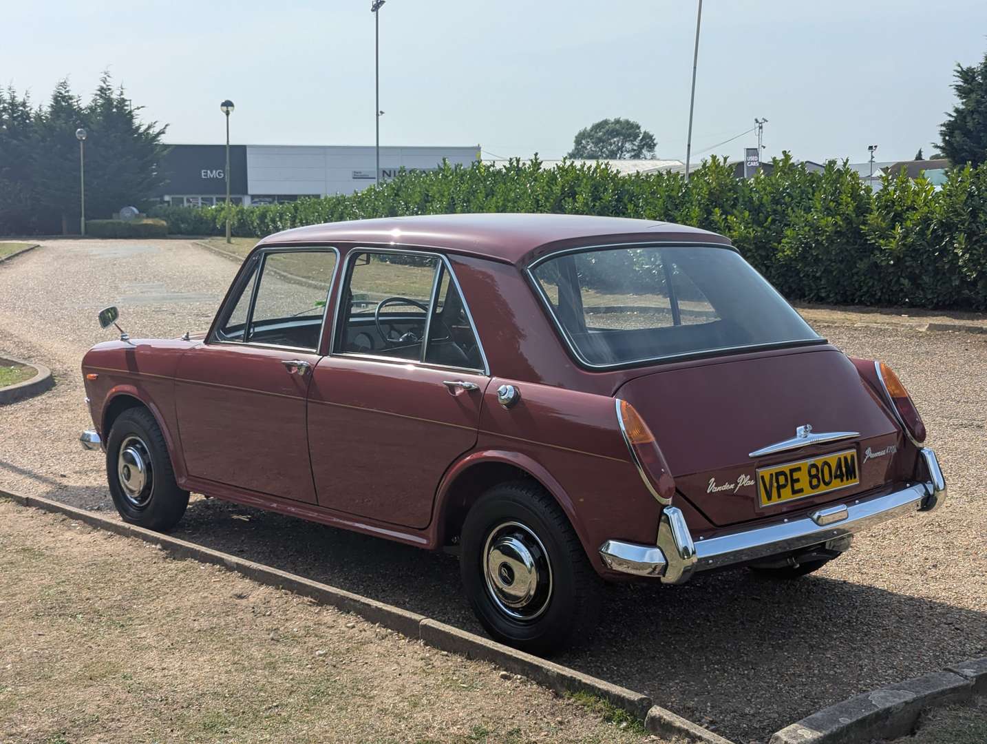 <p>1974 VANDEN PLAS 1300 PRINCESS 5,809 MILES FROM NEW</p>