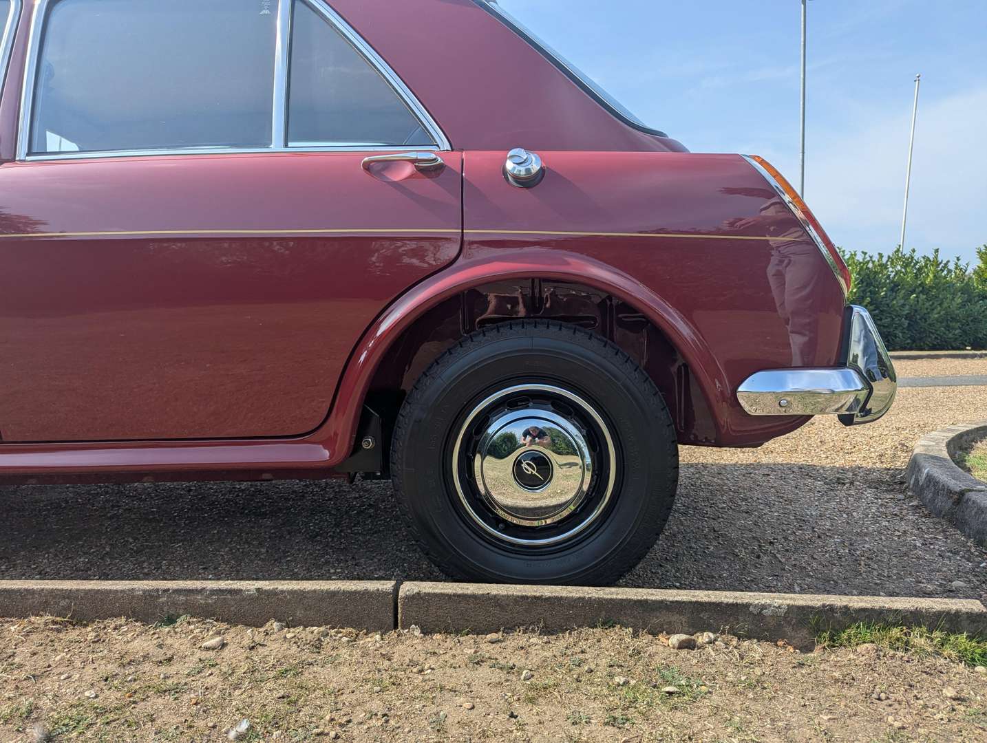 <p>1974 VANDEN PLAS 1300 PRINCESS 5,809 MILES FROM NEW</p>