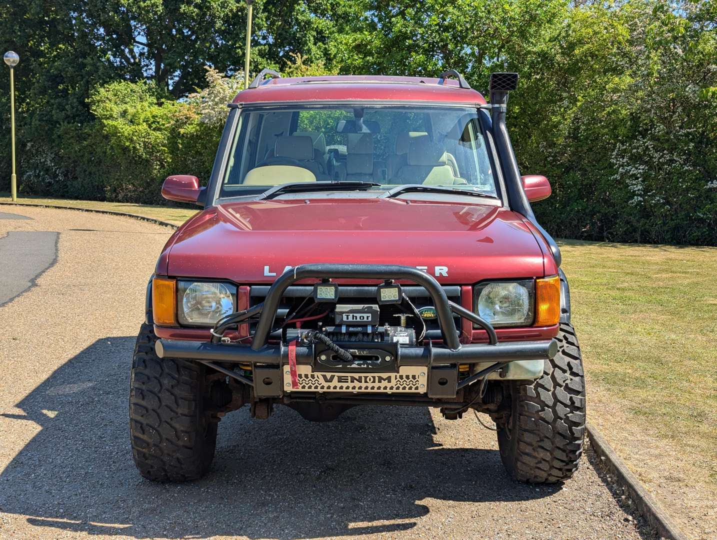 <p>2000 LAND ROVER DISCOVERY TD5 ES AUTO</p>