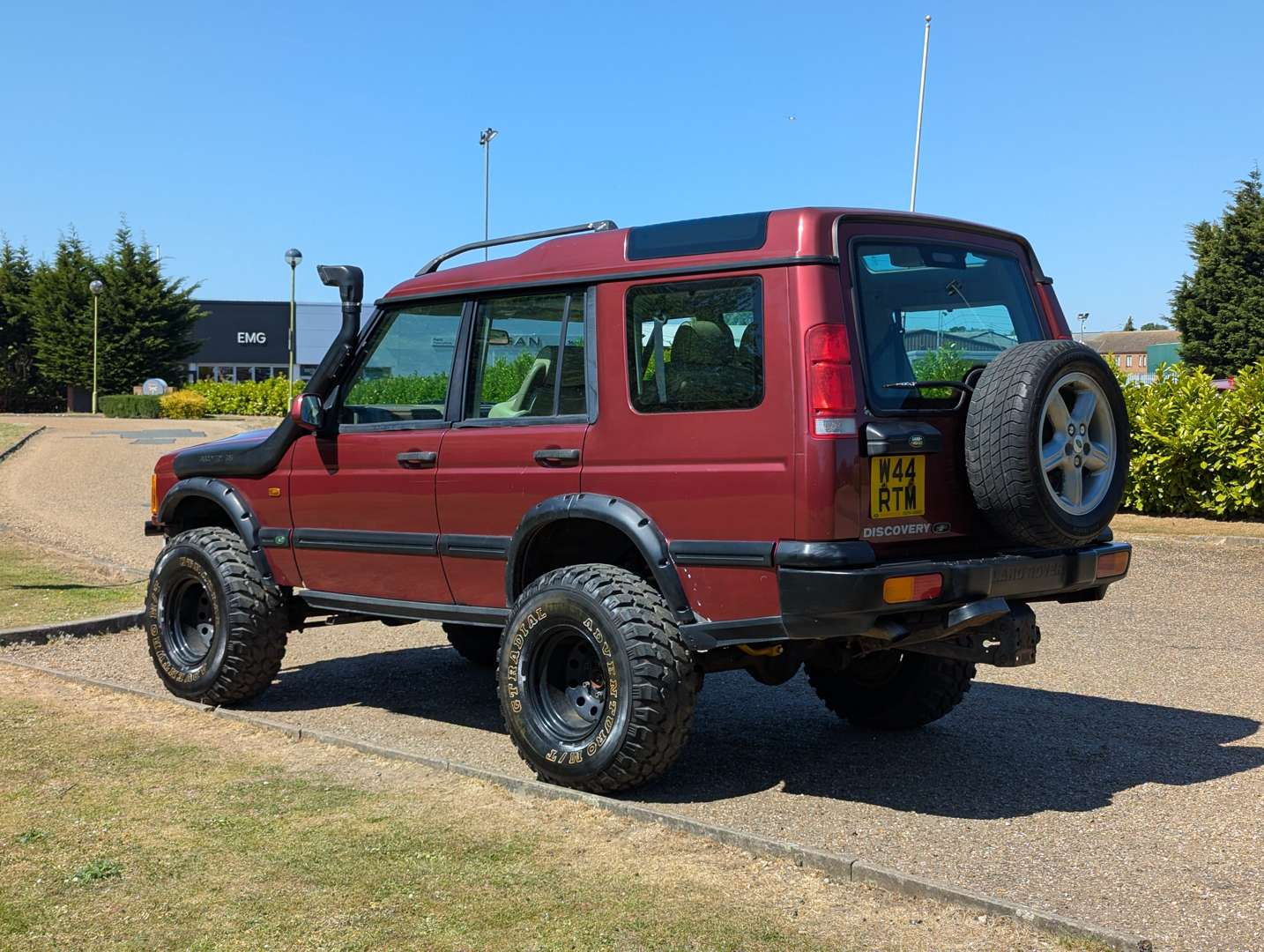 <p>2000 LAND ROVER DISCOVERY TD5 ES AUTO</p>