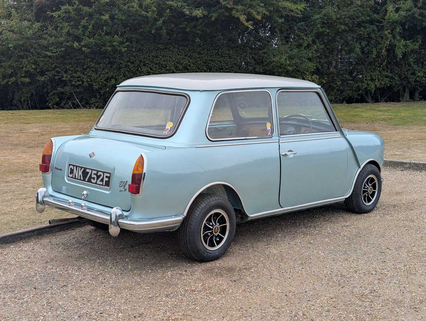 <p>1968 RILEY ELF</p>