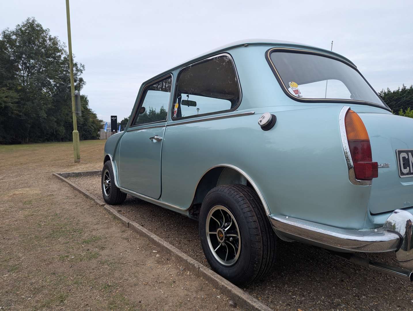 <p>1968 RILEY ELF</p>