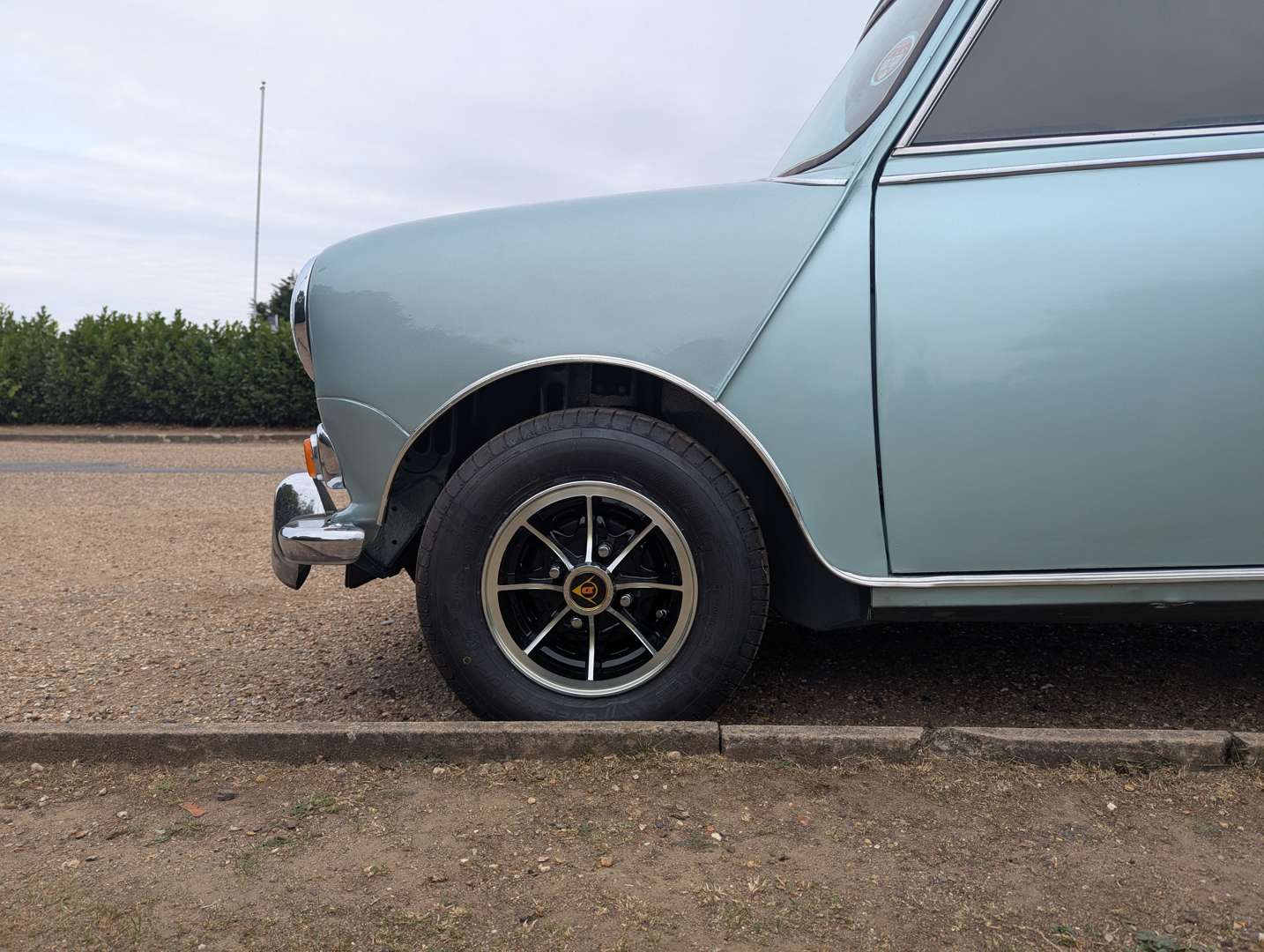 <p>1968 RILEY ELF</p>