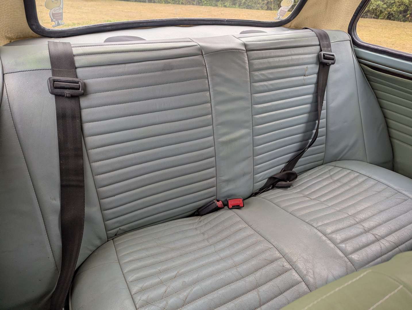 <p>1968 RILEY ELF</p>