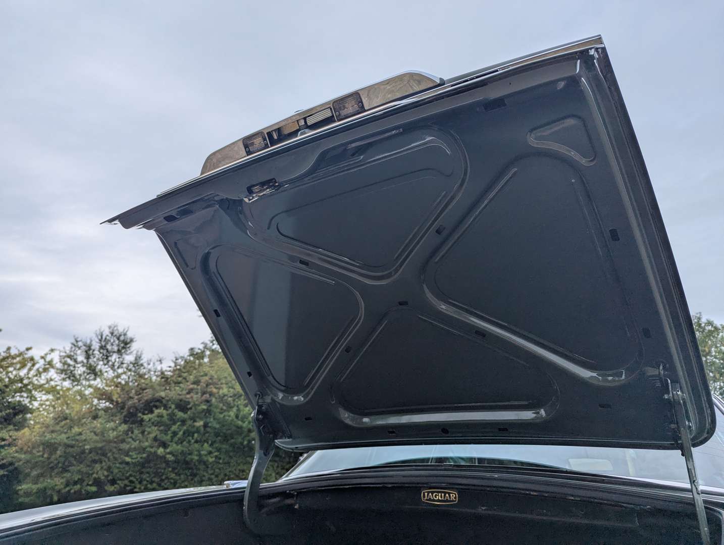 <p>1985 JAGUAR XJ6 4.2</p>