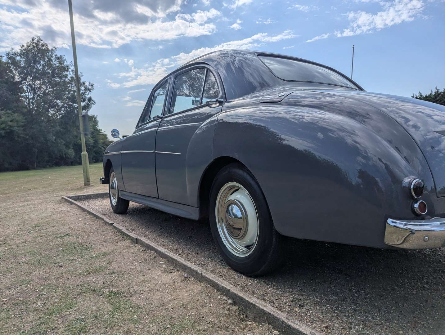 <p>1956 WOLSELEY 15/50</p>