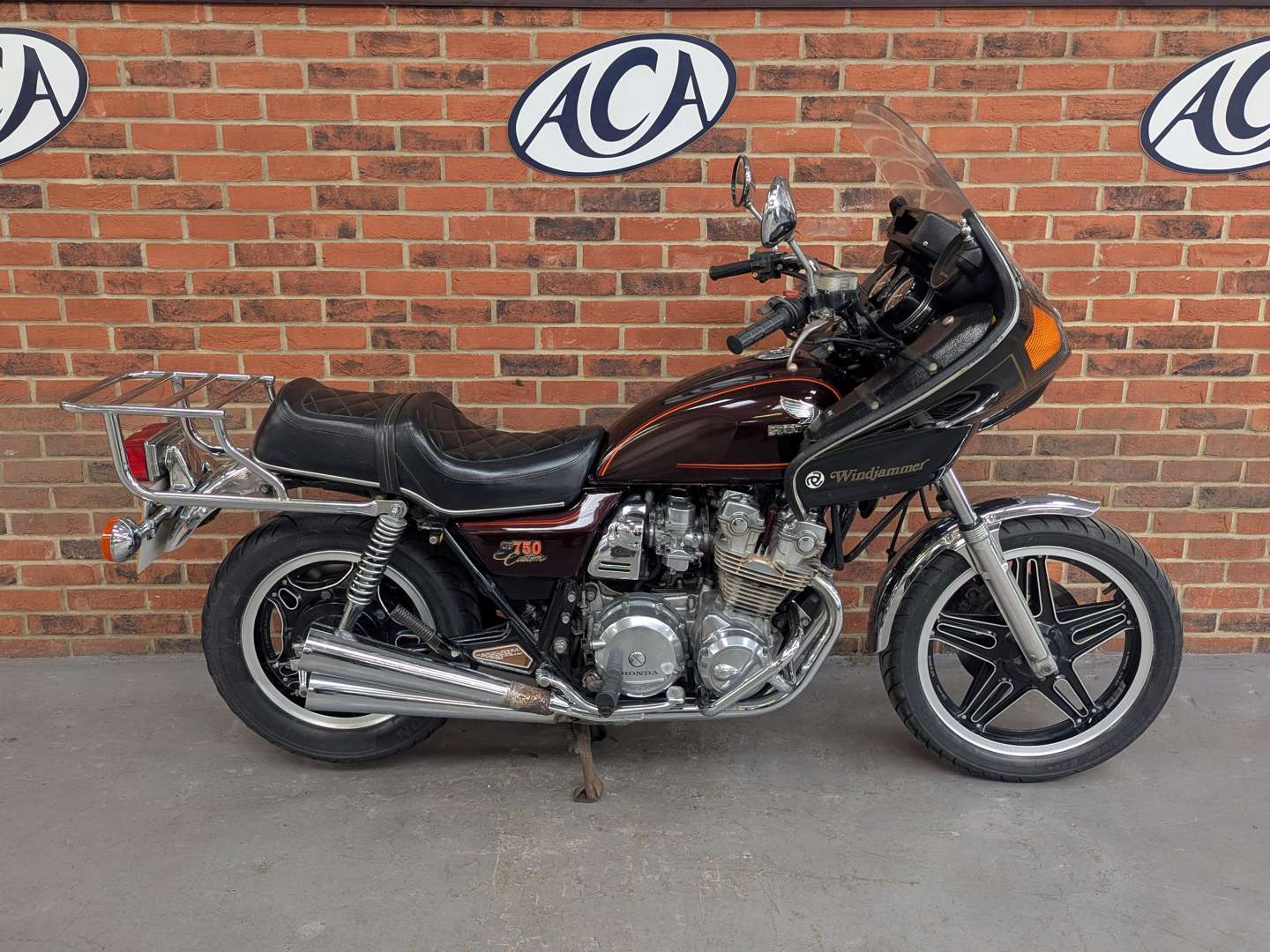 <p>1980 HONDA CB750</p>