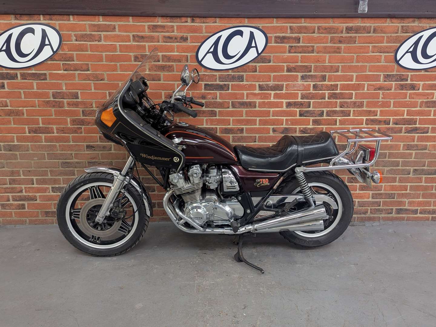 <p>1980 HONDA CB750</p>