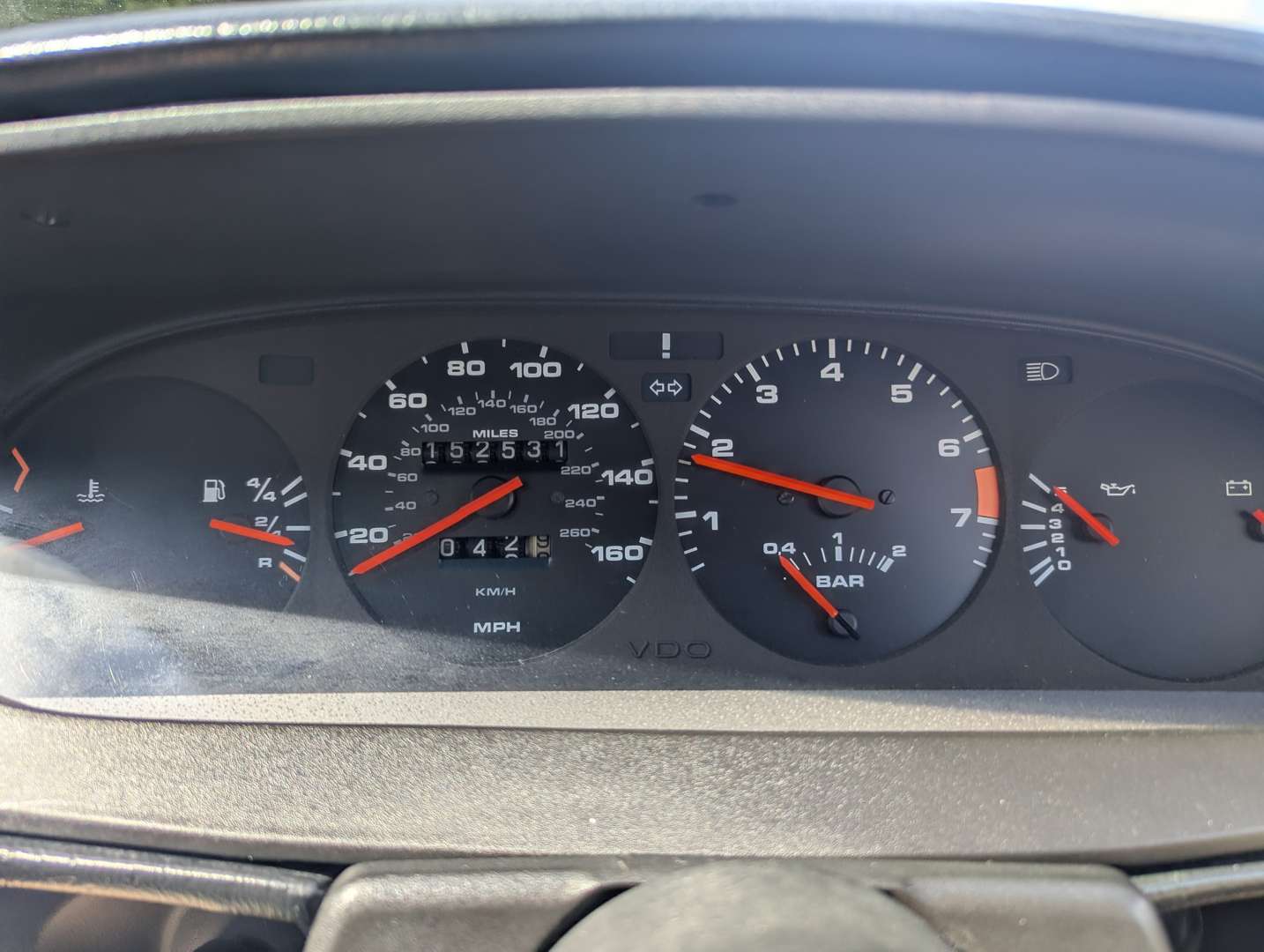 <p>1986 PORSCHE 944 TURBO</p>