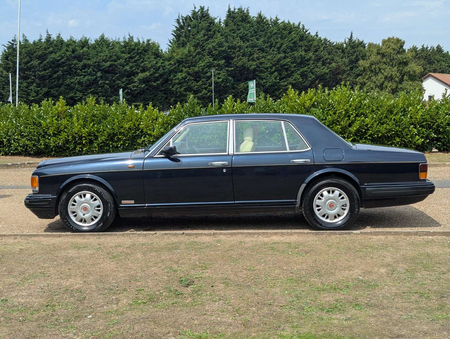 <p>1997 BENTLEY BROOKLANDS AUTO</p>
