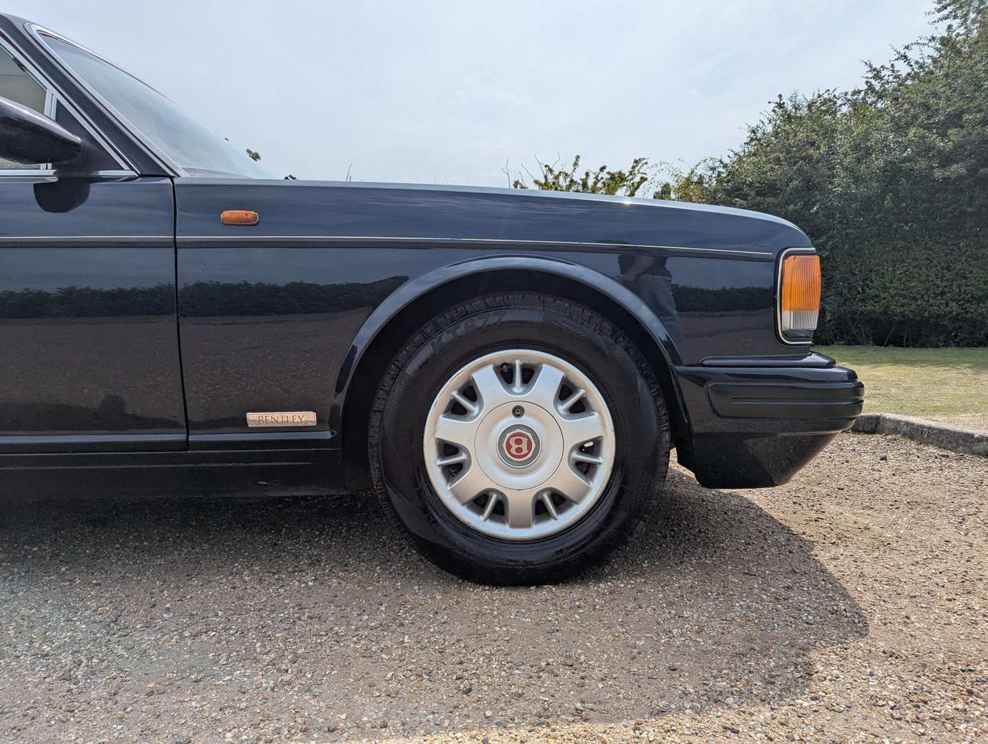 <p>1997 BENTLEY BROOKLANDS AUTO</p>