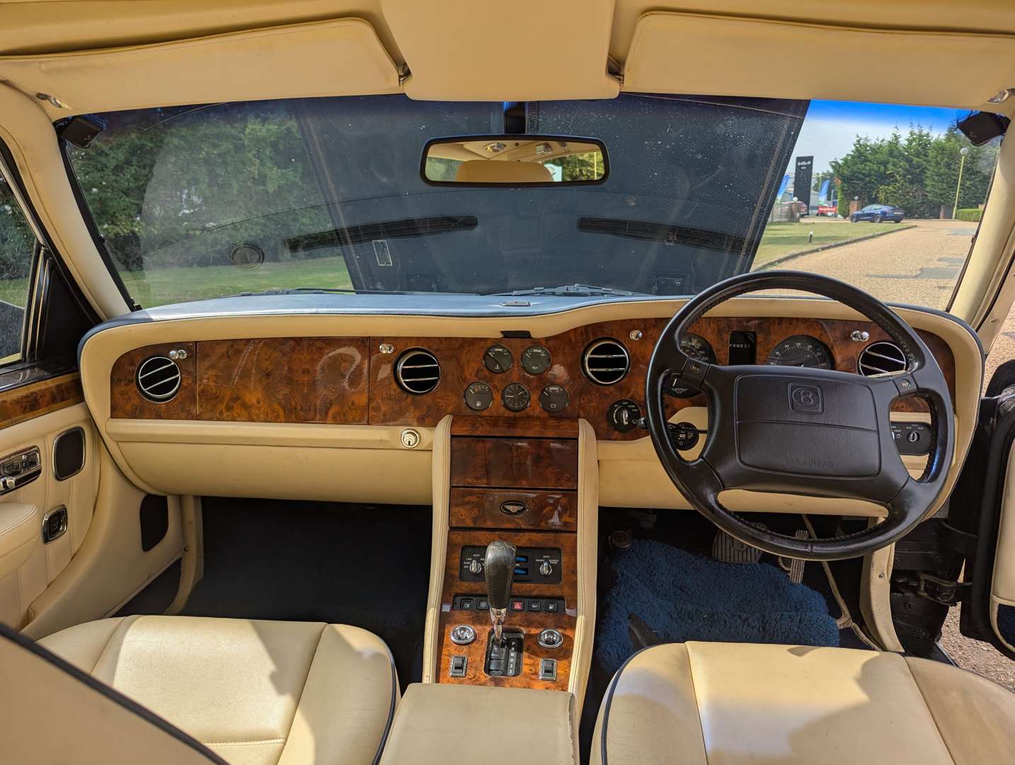 <p>1997 BENTLEY BROOKLANDS AUTO</p>