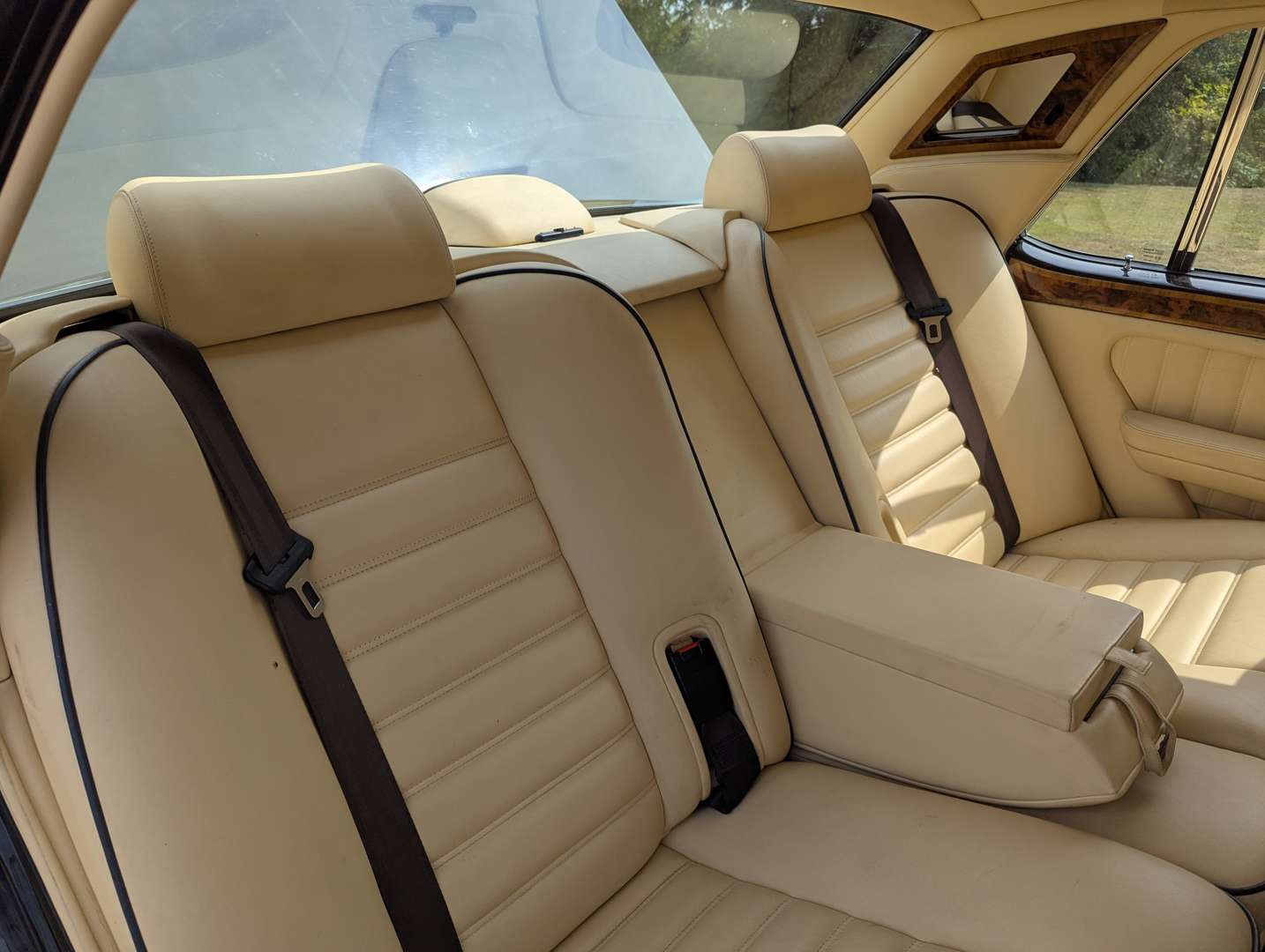 <p>1997 BENTLEY BROOKLANDS AUTO</p>