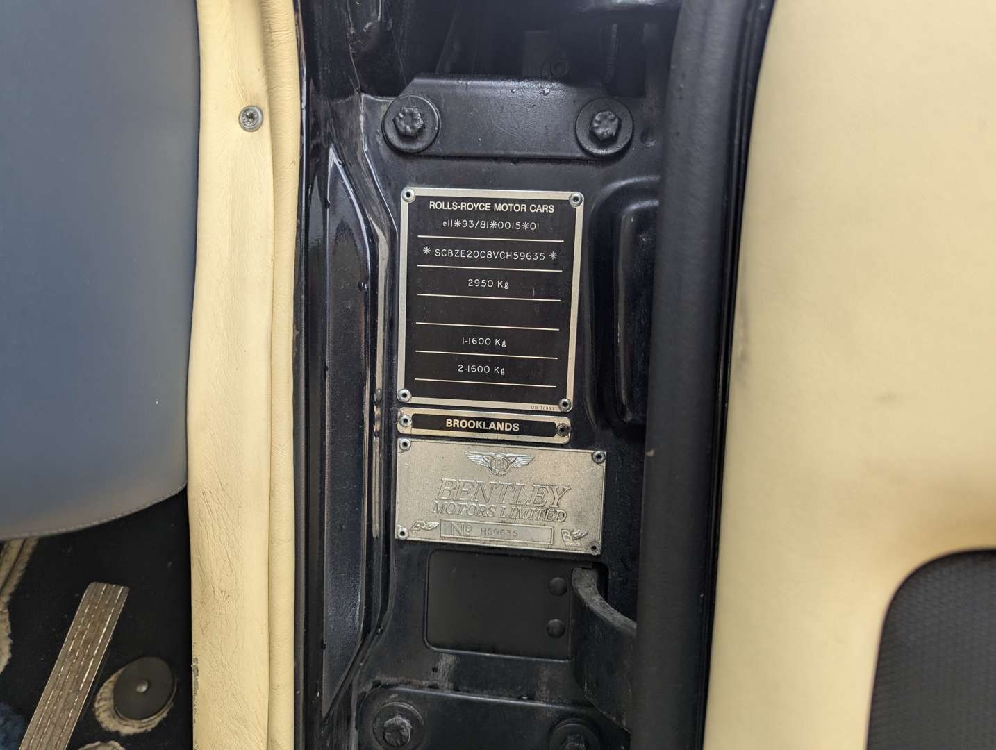 <p>1997 BENTLEY BROOKLANDS AUTO</p>