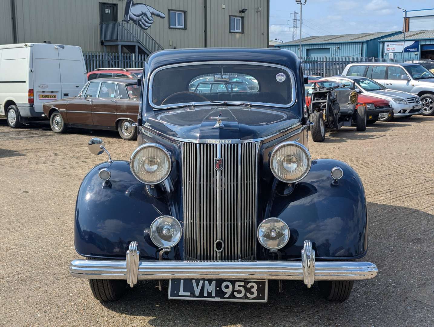 <p>1951 FORD V8 PILOT</p>