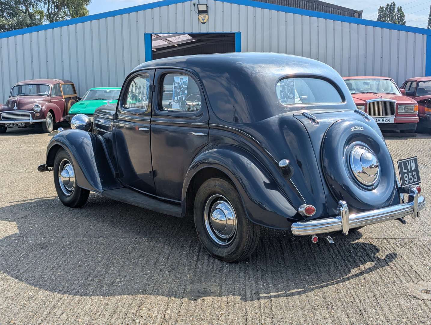 <p>1951 FORD V8 PILOT</p>