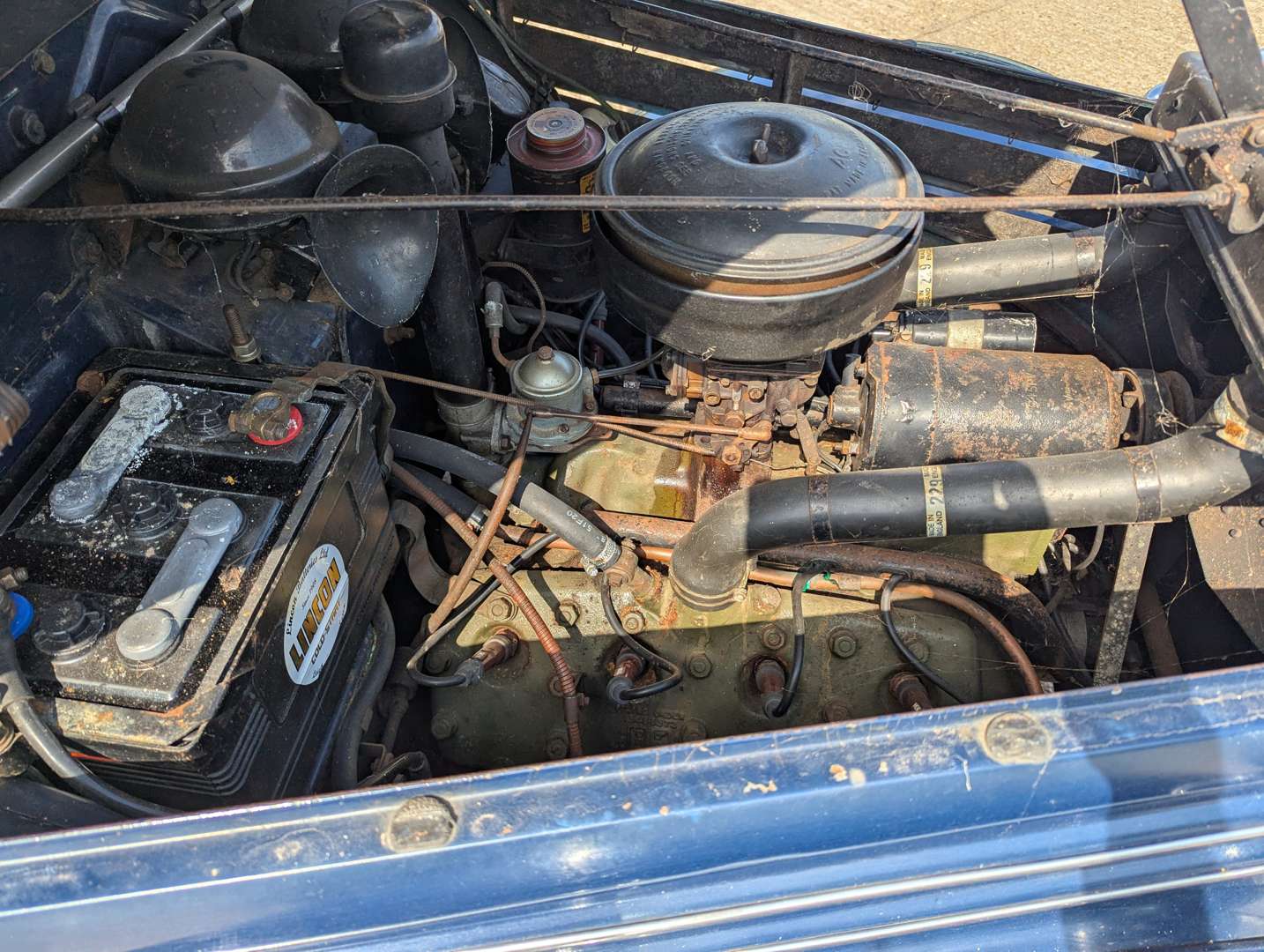 <p>1951 FORD V8 PILOT</p>