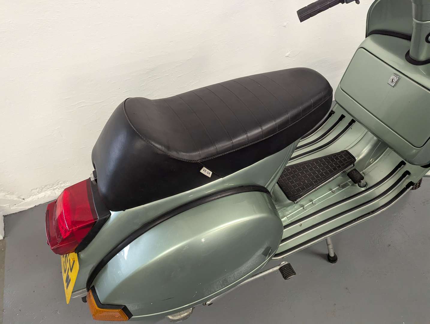 <p>1981 PIAGGIO PX125</p>