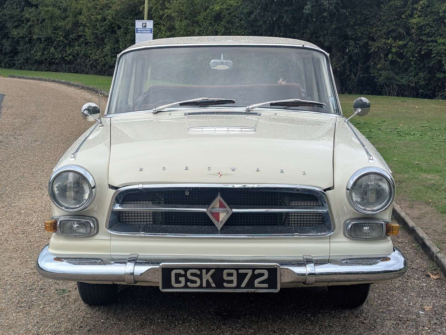 <p>1961 BORGWARD P100</p>