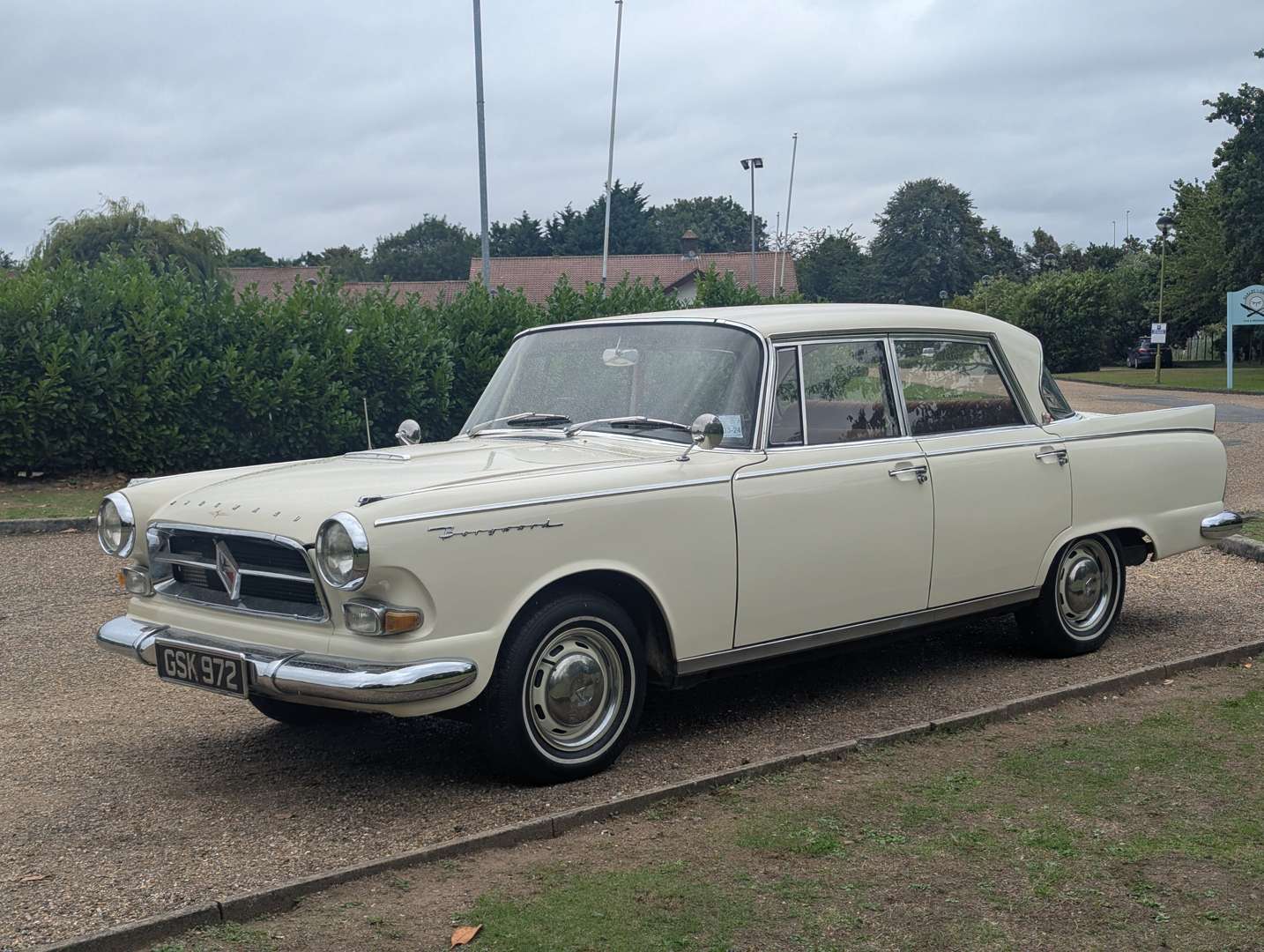 <p>1961 BORGWARD P100</p>