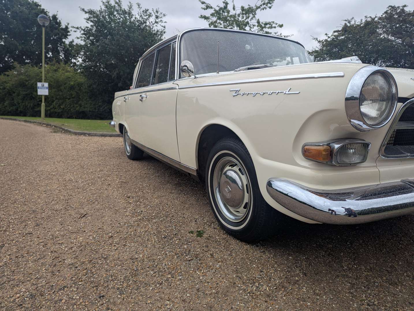 <p>1961 BORGWARD P100</p>