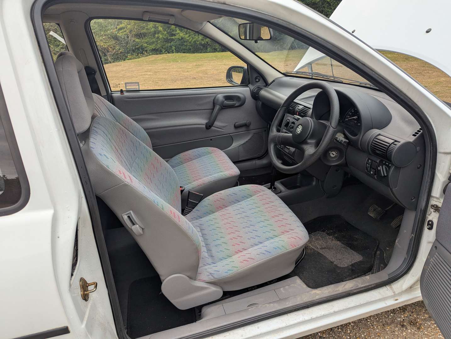 <p>1995 VAUXHALL CORSA MERIT</p>