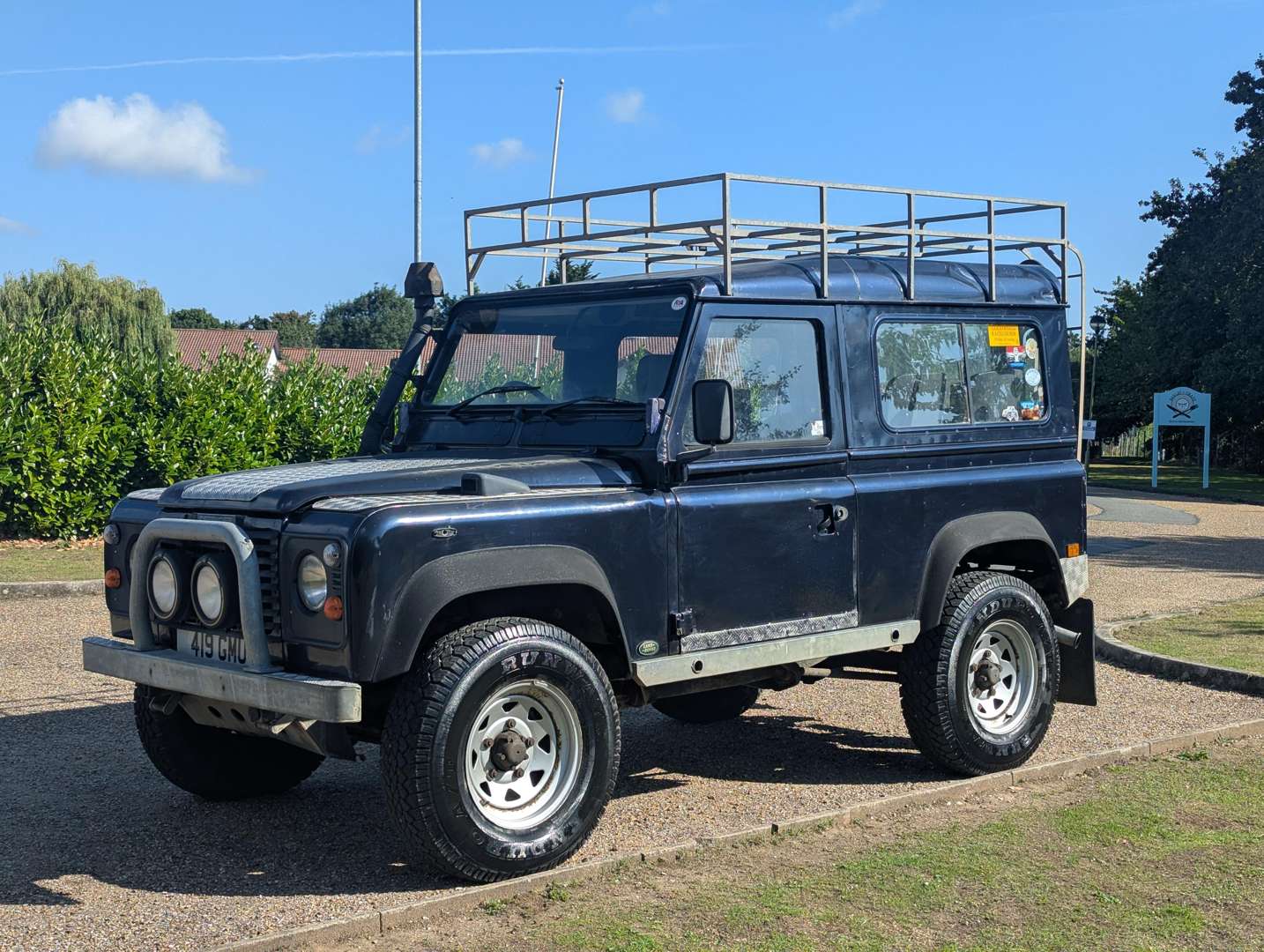 <p>LAND ROVER 90</p>