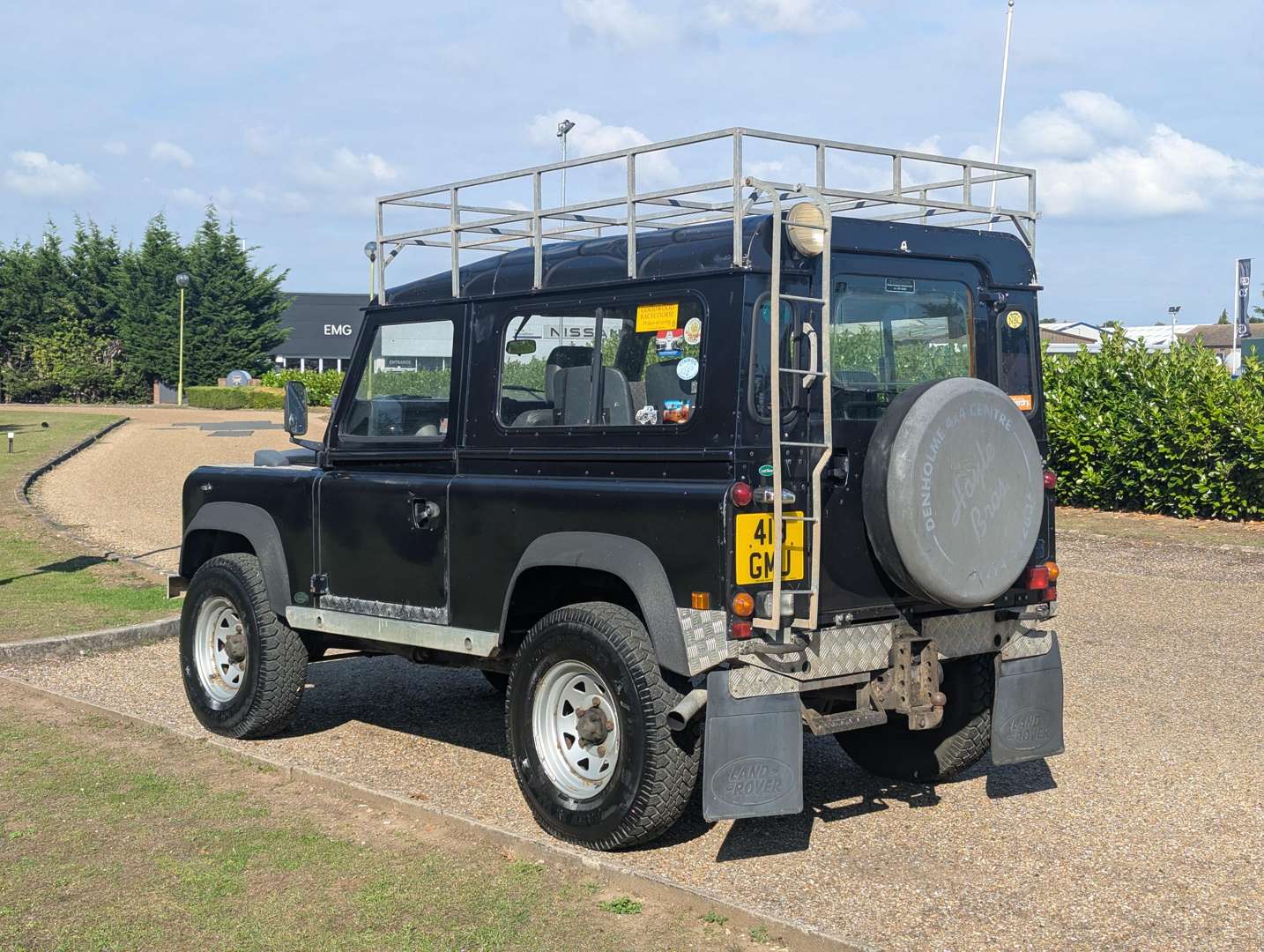 <p>LAND ROVER 90</p>