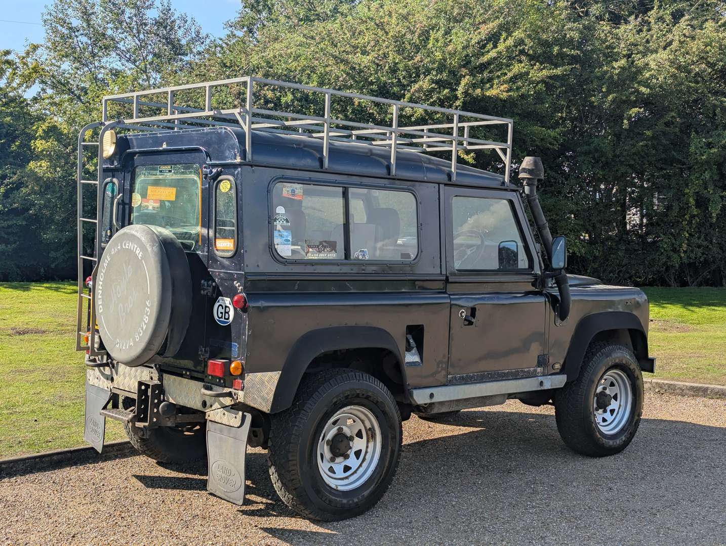 <p>LAND ROVER 90</p>