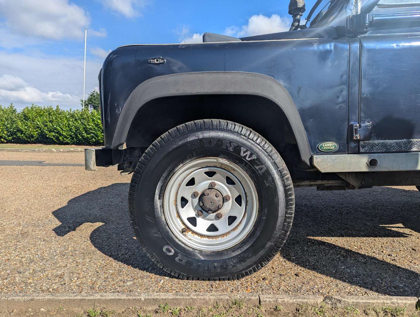 <p>LAND ROVER 90</p>