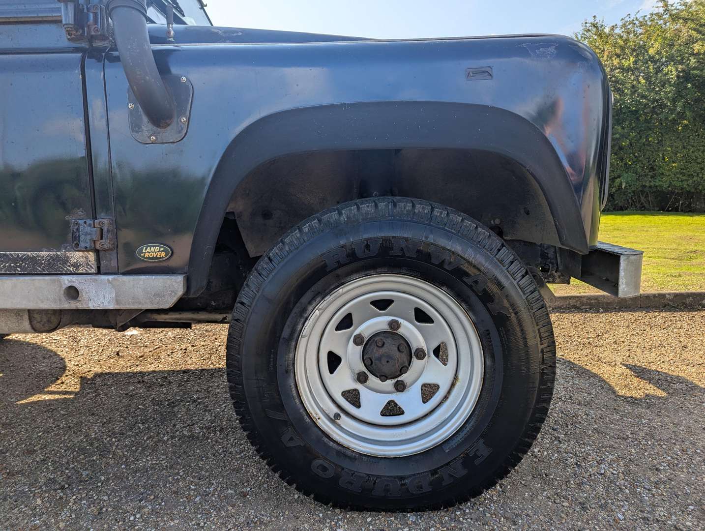 <p>LAND ROVER 90</p>